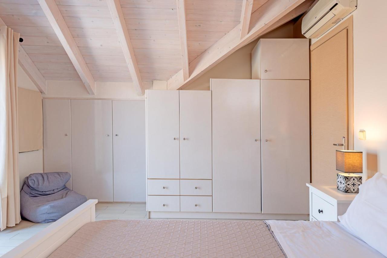 De Bosset Apartment 1 アルゴストリオン エクステリア 写真